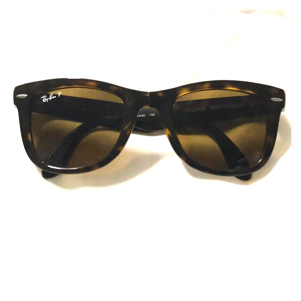 Tortoise Ray-Ban Polarized Folding Wayfarer